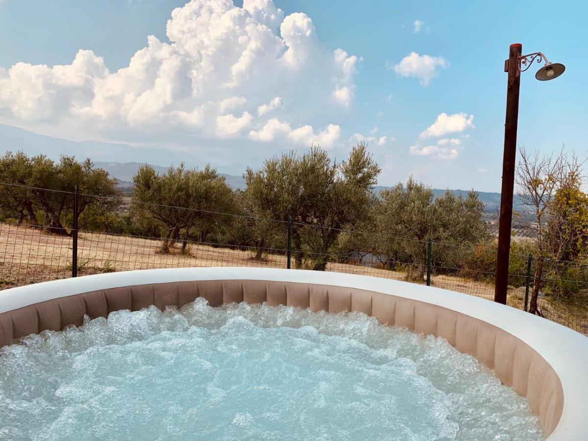 Oasi Macerina Villa Alanno Buitenkant foto