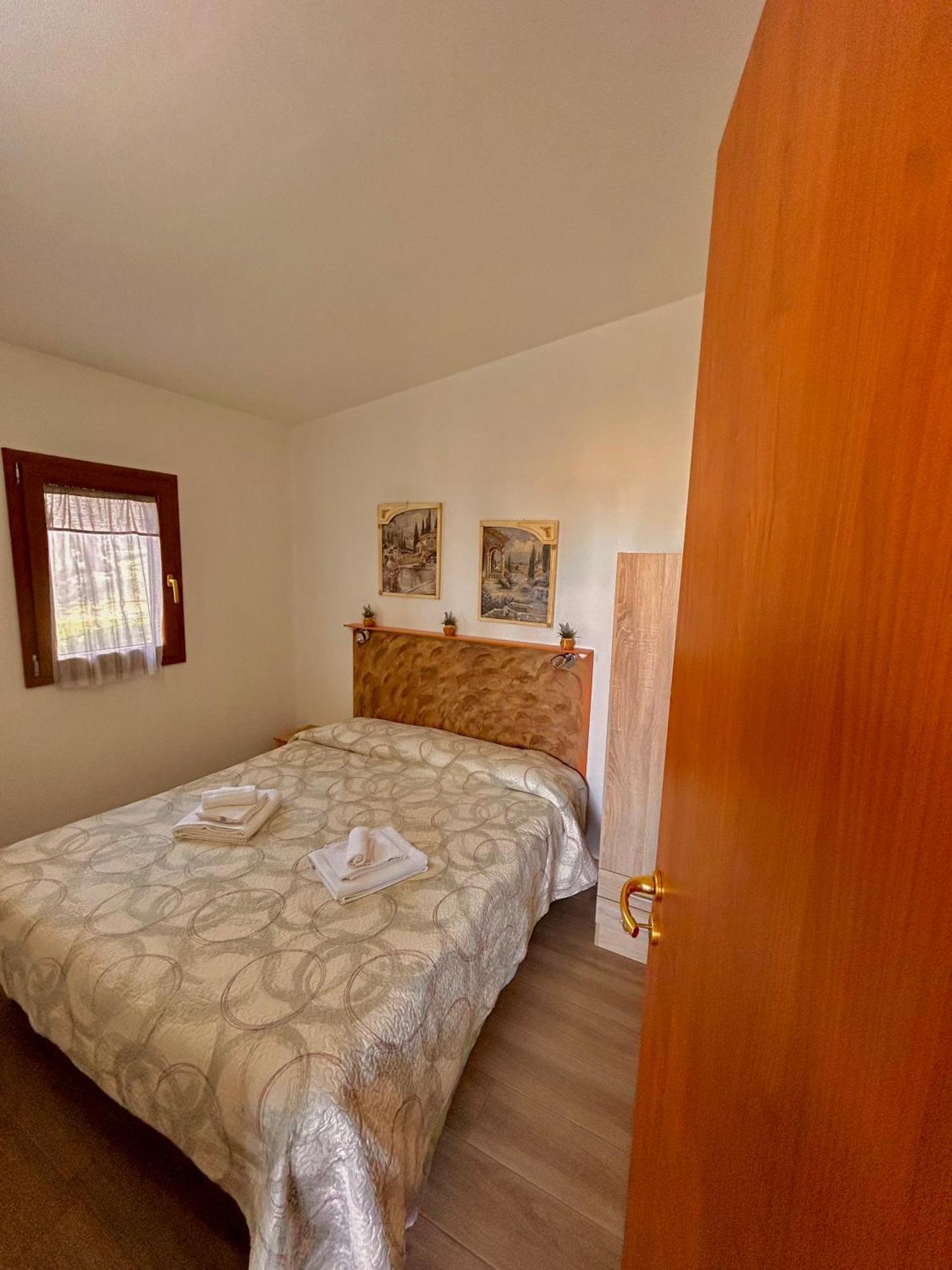 Oasi Macerina Villa Alanno Buitenkant foto