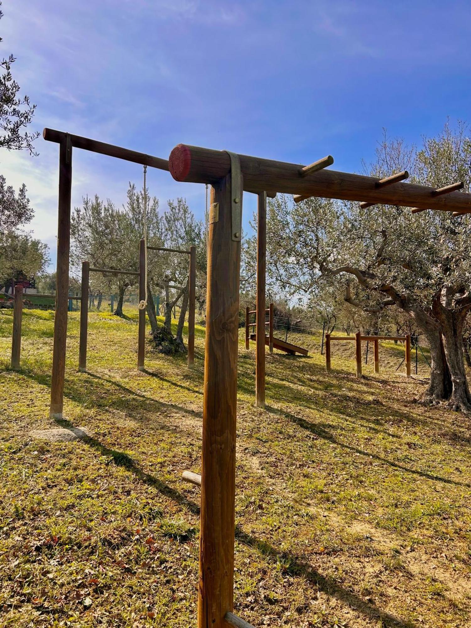 Oasi Macerina Villa Alanno Buitenkant foto