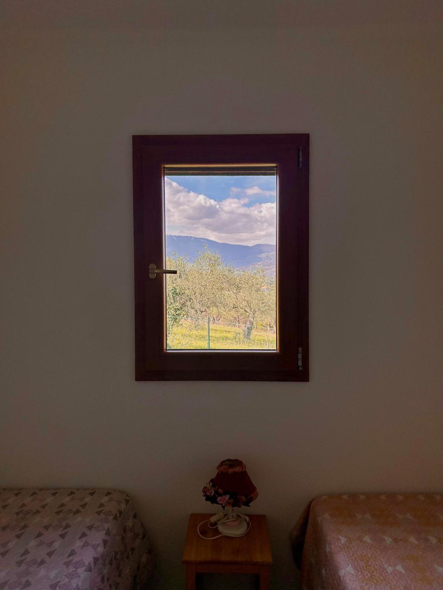 Oasi Macerina Villa Alanno Buitenkant foto