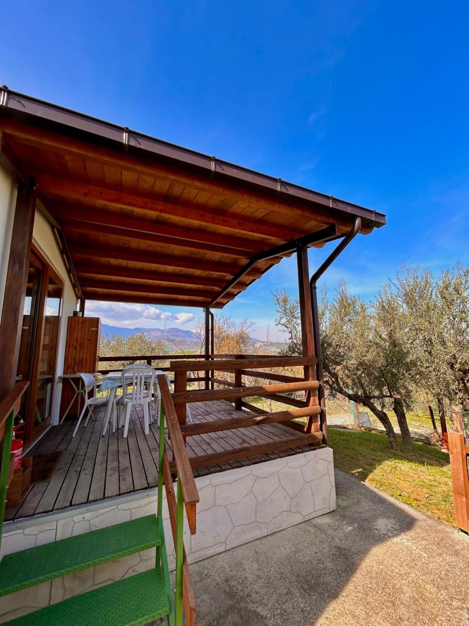 Oasi Macerina Villa Alanno Buitenkant foto