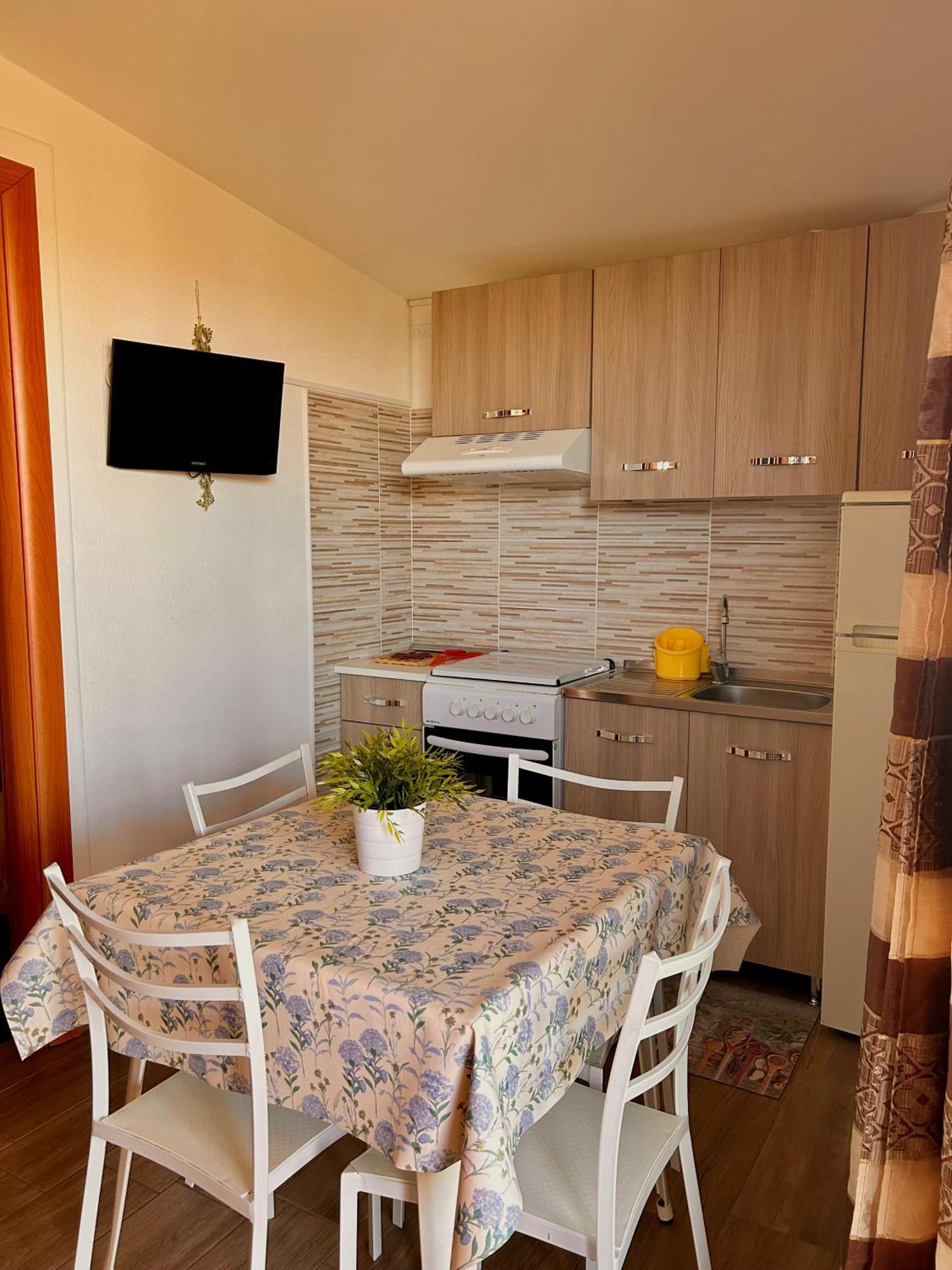 Oasi Macerina Villa Alanno Buitenkant foto